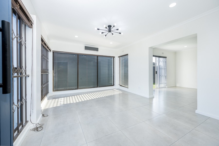 3 Bedroom Property for Sale in Highbury Western Cape